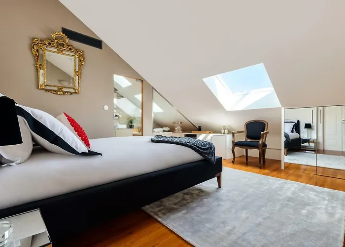 Pensión Maison Cabral 4*